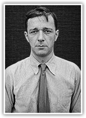 Black-and-white picture of photographer Walker Evans.